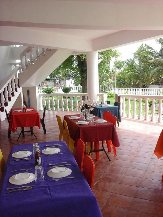 Seaview Bed & Breakfast 3*