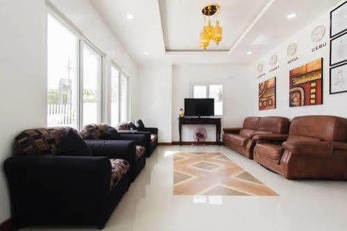 Ocean Cruise Bed & Breakfast Lapu-Lapu City