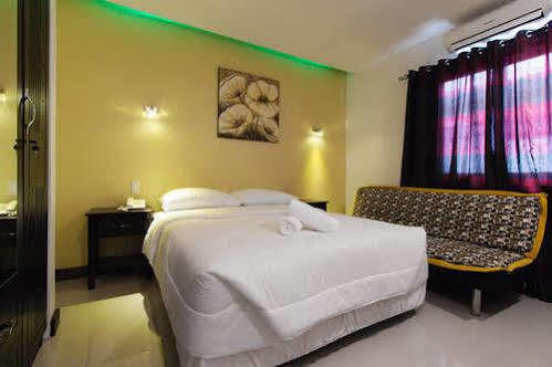 Bed & Breakfast Ocean Cruise Lapu-Lapu City