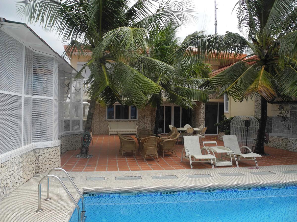 Oceanfront Paradise 3*