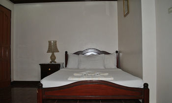 Cordova Village Hotel Cordova (Mactan)