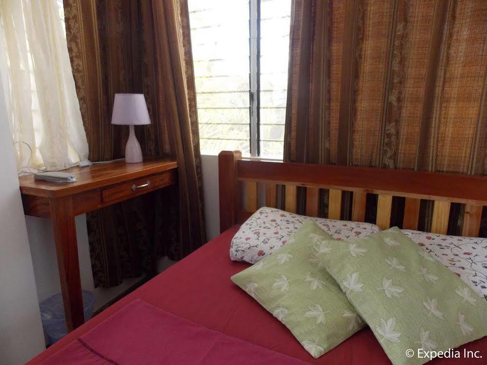 Bjs Seaside 3* Argao