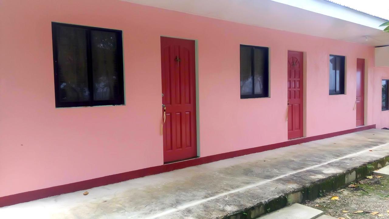 Palanas Bano Beach bahay-panuluyan