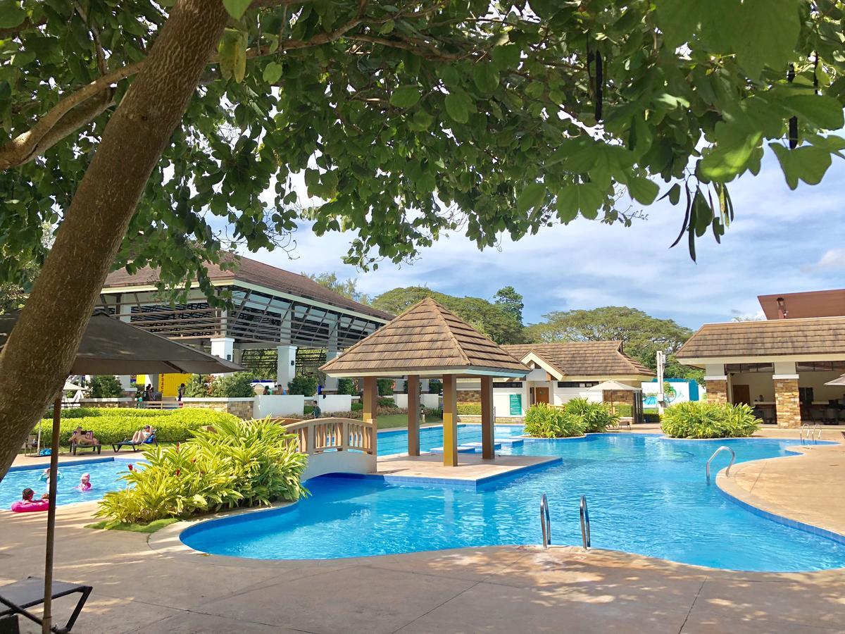 Bea's Space At One Oasis Condominium Apartment Cebu
