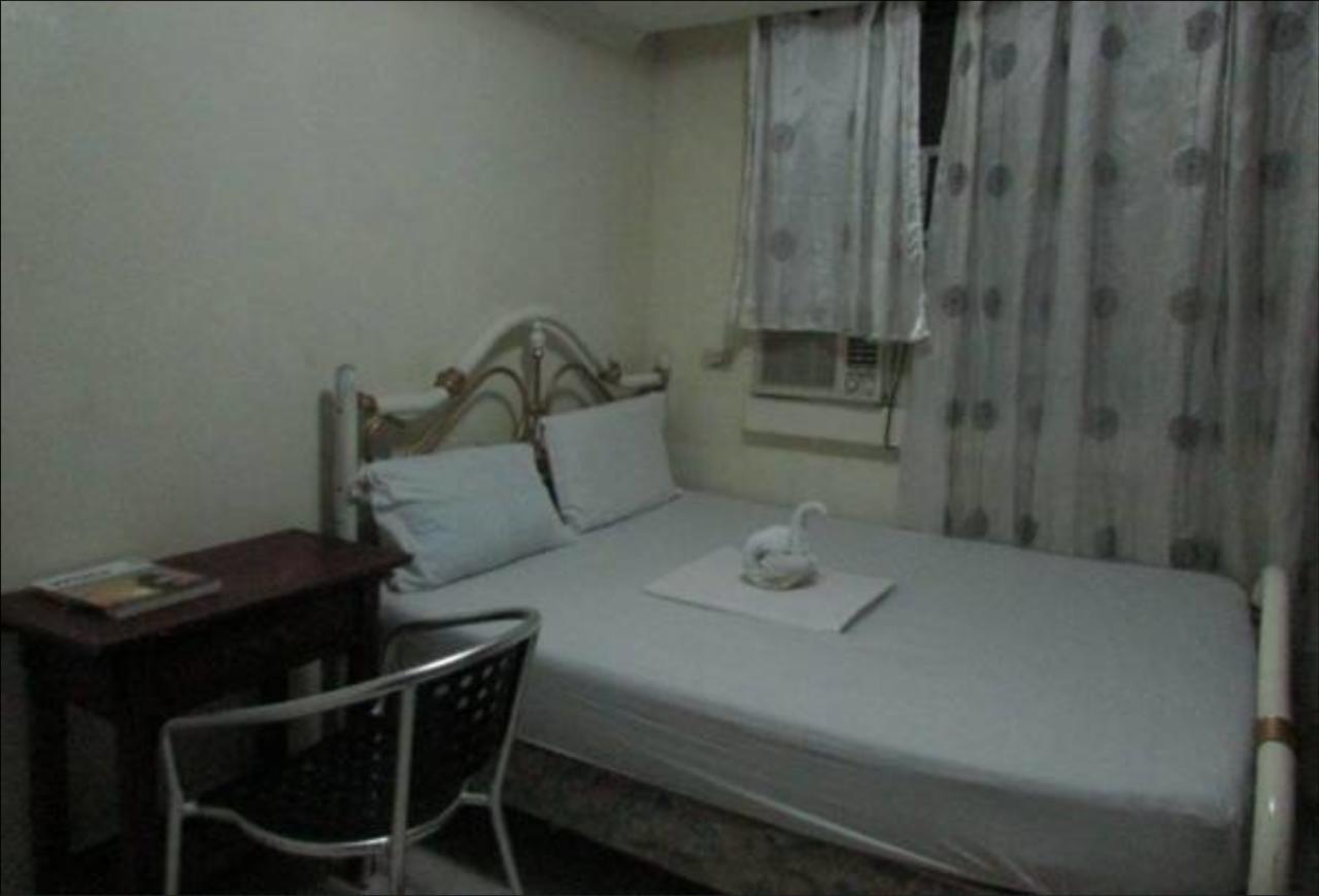 bahay-panuluyan Goland House *