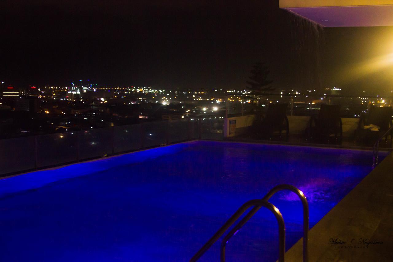 Mabolo Garden Flat A7 Near Ayala Mall Apartment