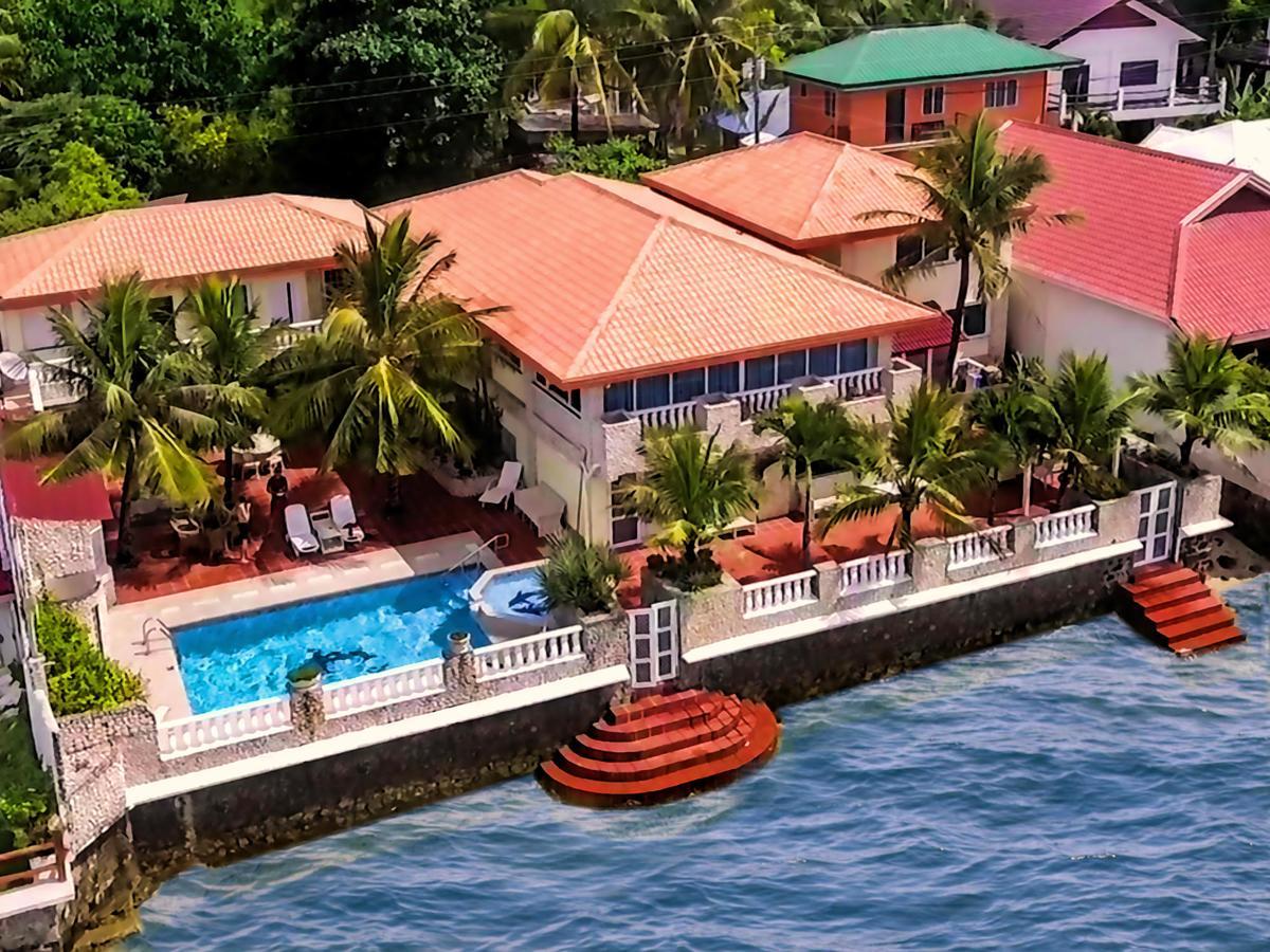 Resort Oceanfront Paradise 3*