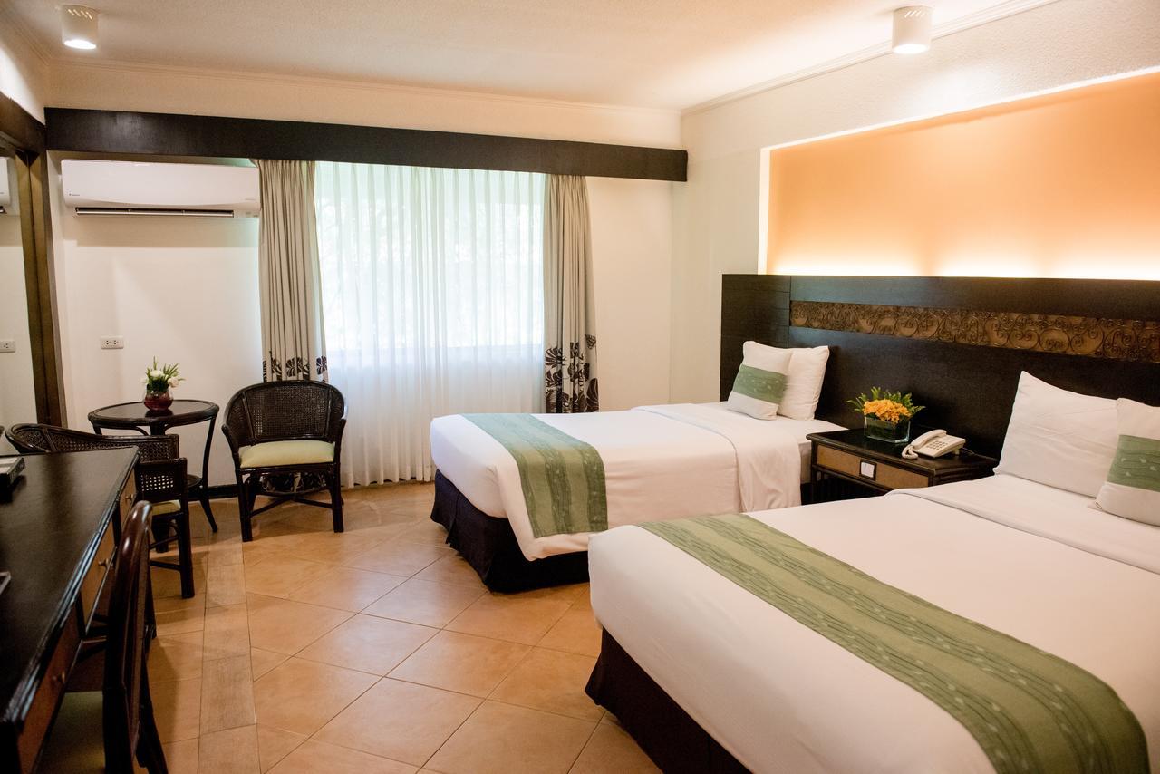 Hotel Montebello