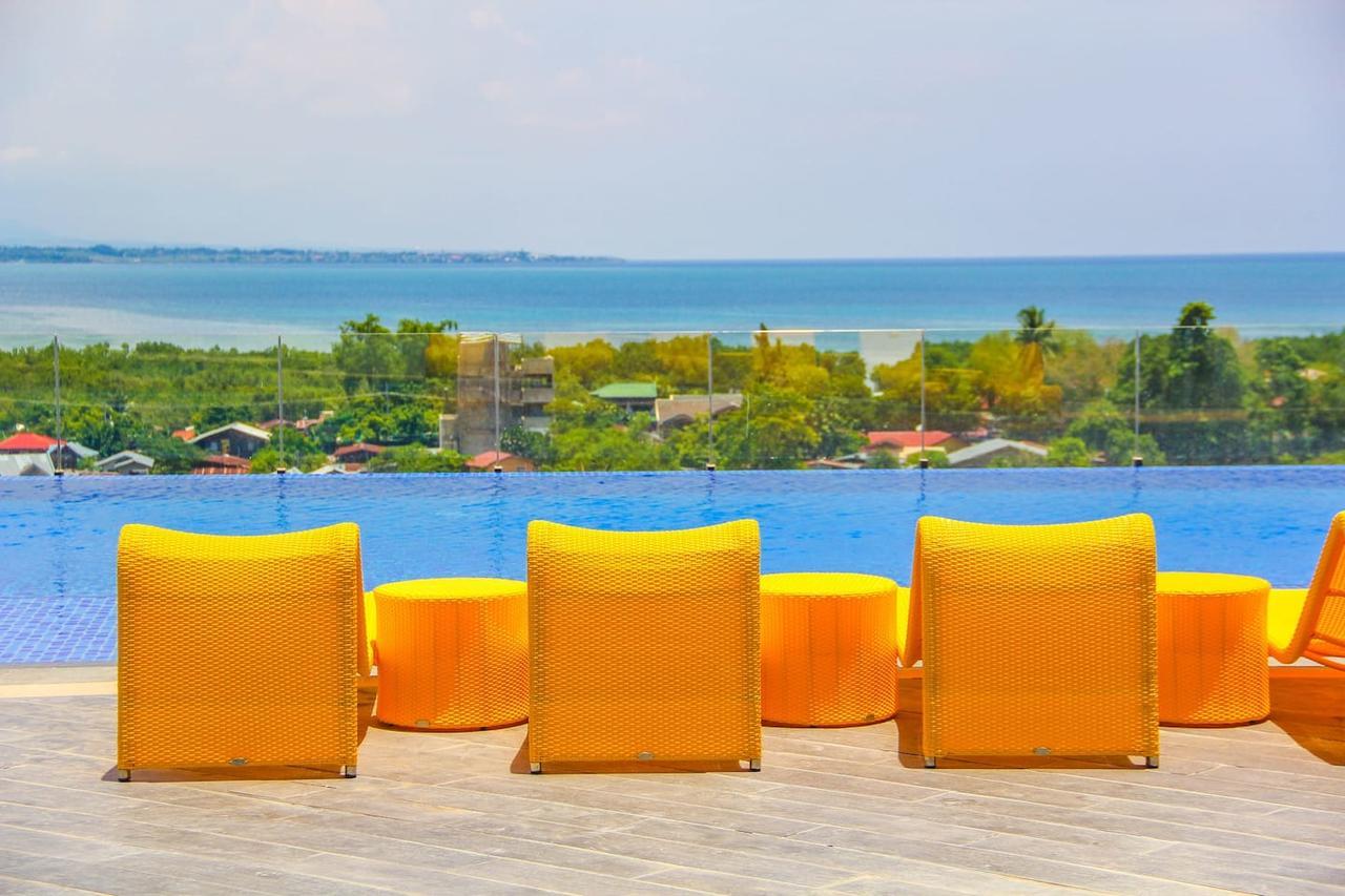 Mactan Newtown Cebu Affordable Suite! *