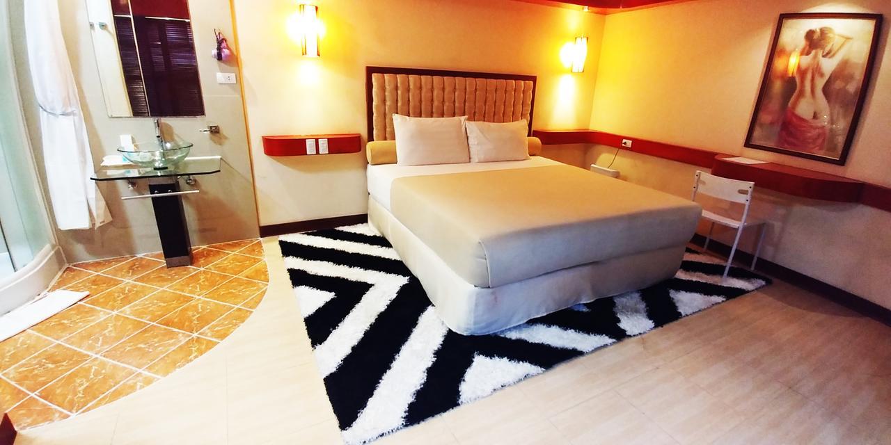 Cebu Dulcinea And Suites-mactan Airport Hotel