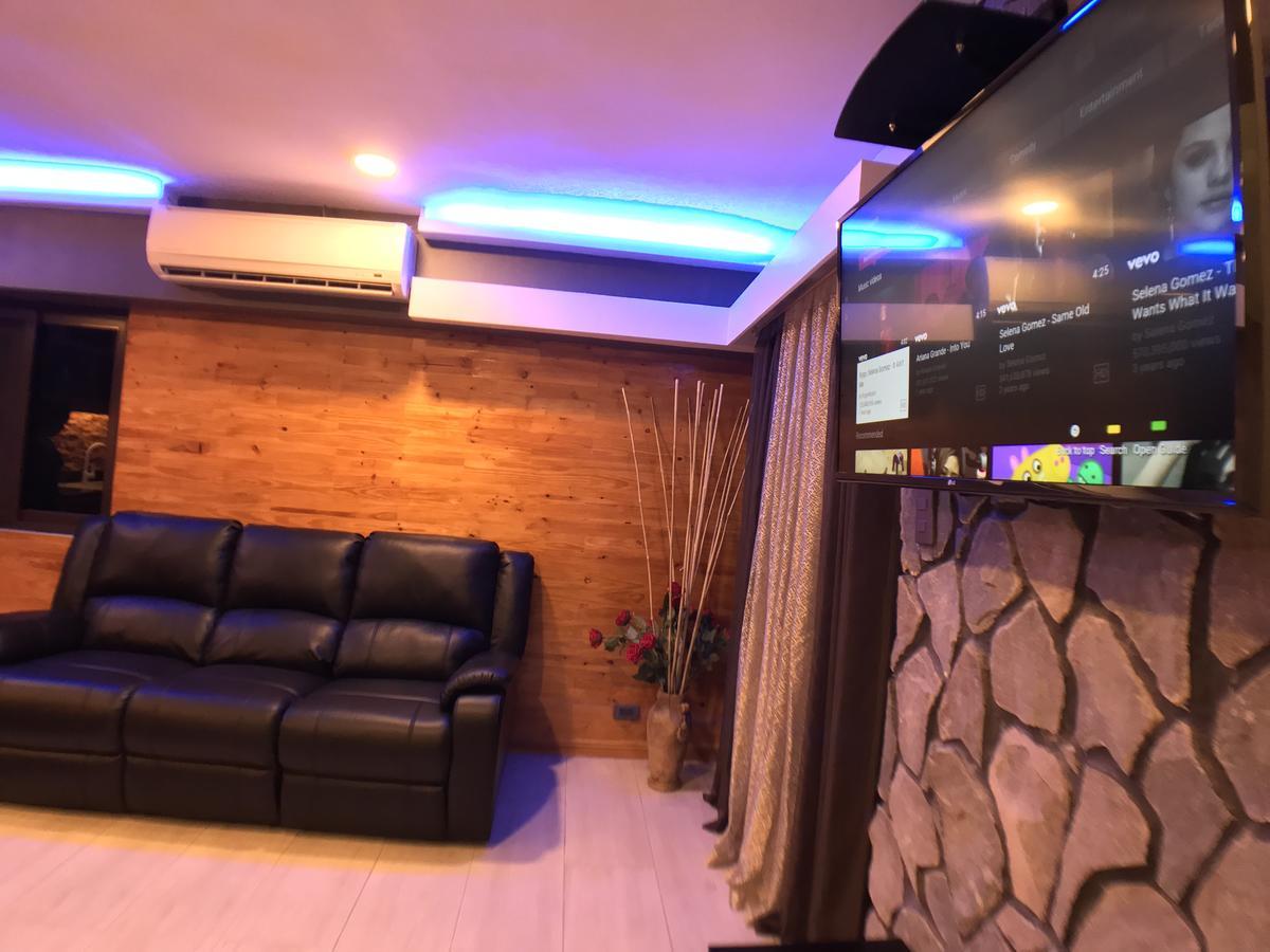 Clockworkorange Luxury Apartment Lapu-Lapu City