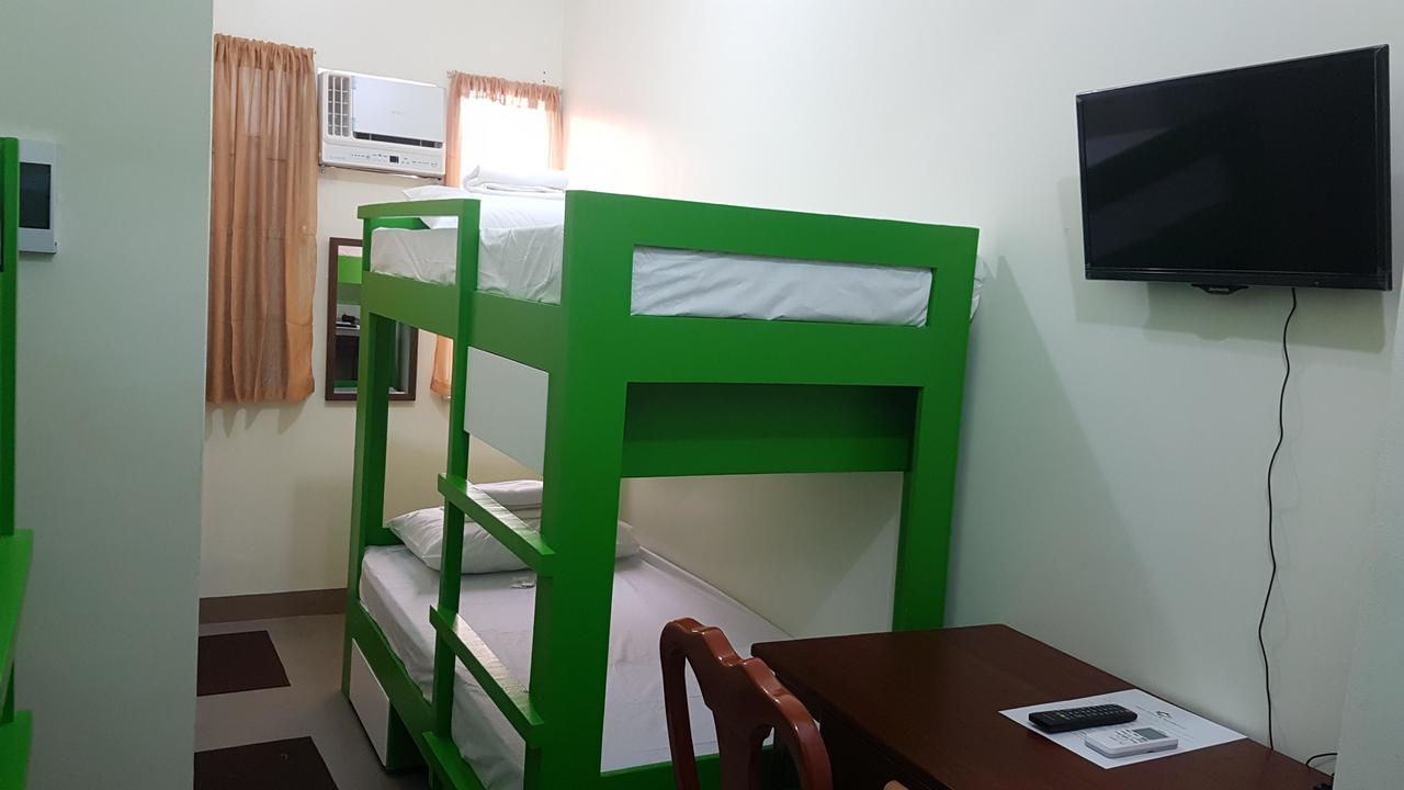 Ipark Hotel 2*