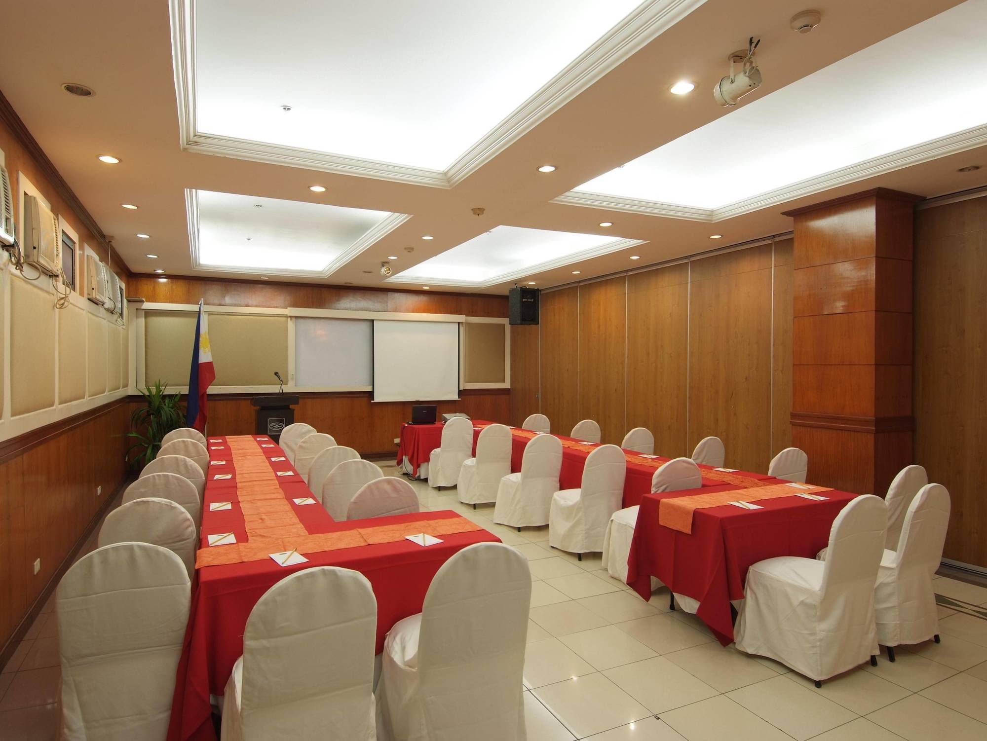 Golden Valley Hotel Cebu
