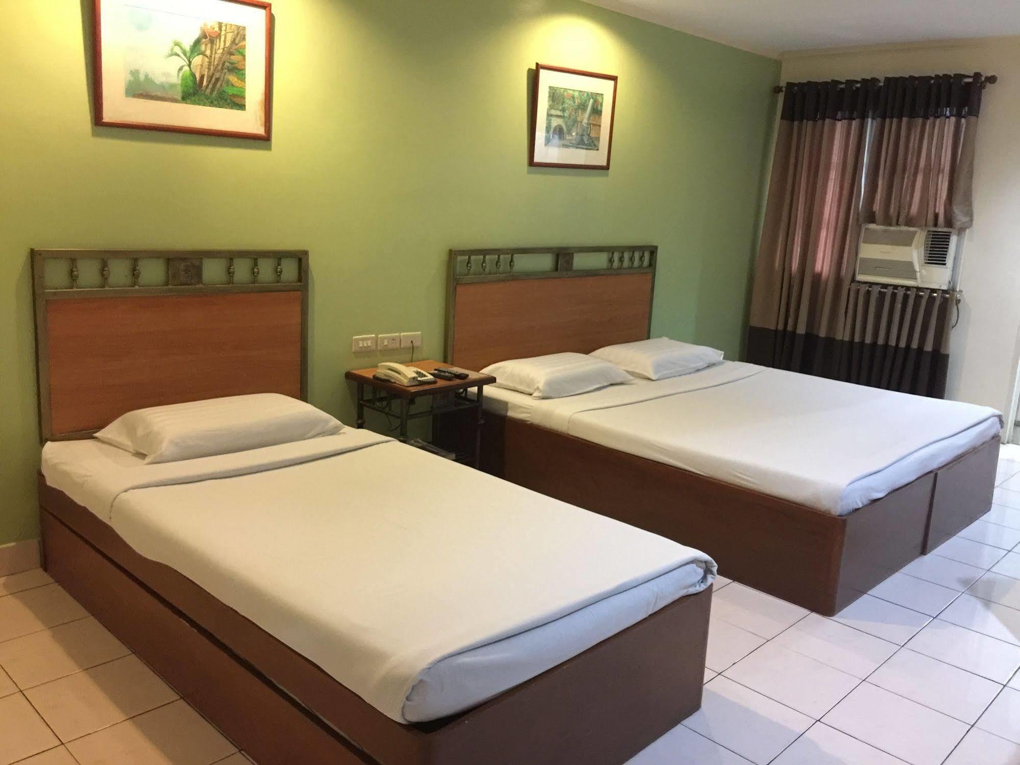 Hotel Golden Valley 2*