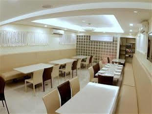 Hotel The Center