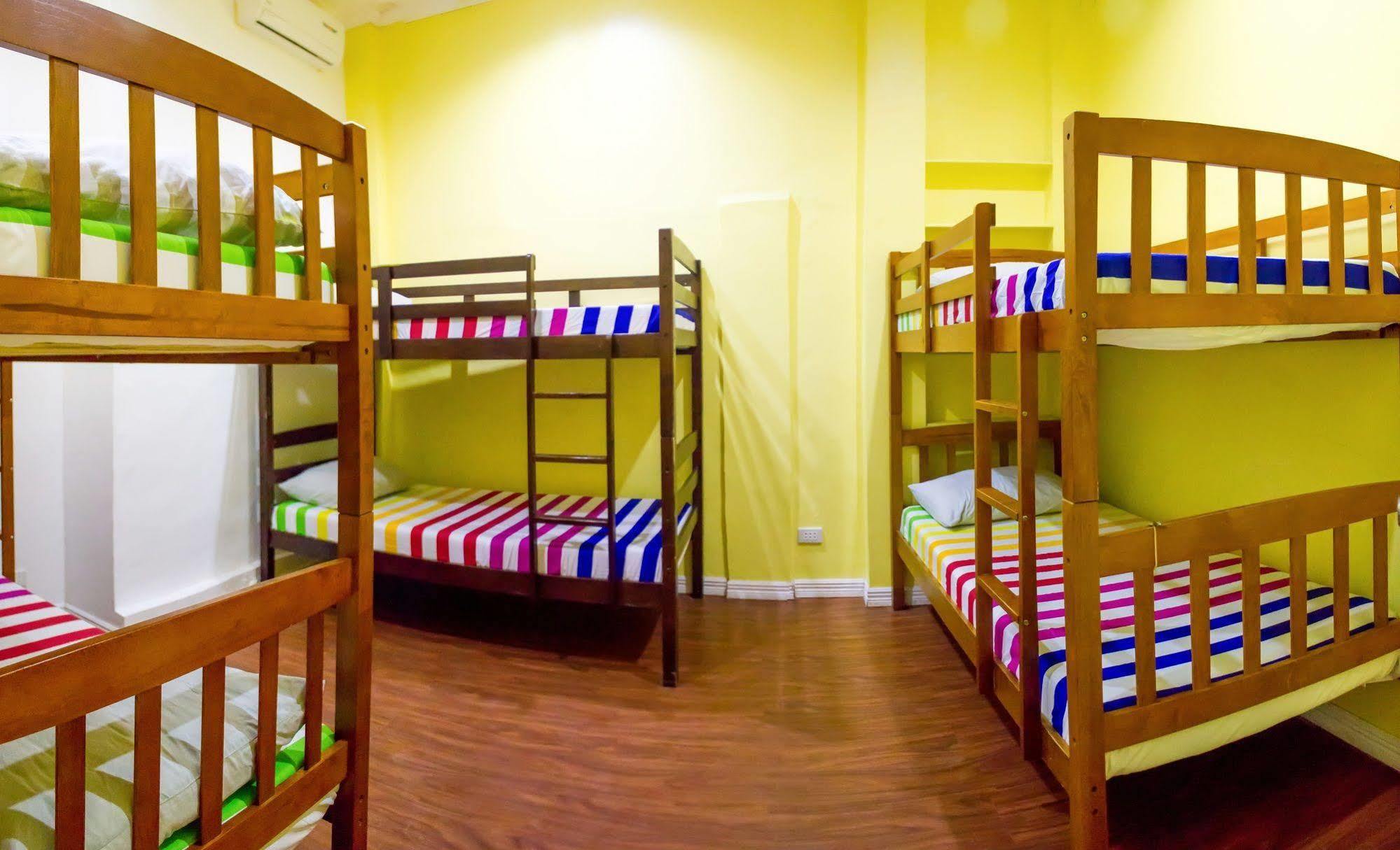 Hostel Le Village *