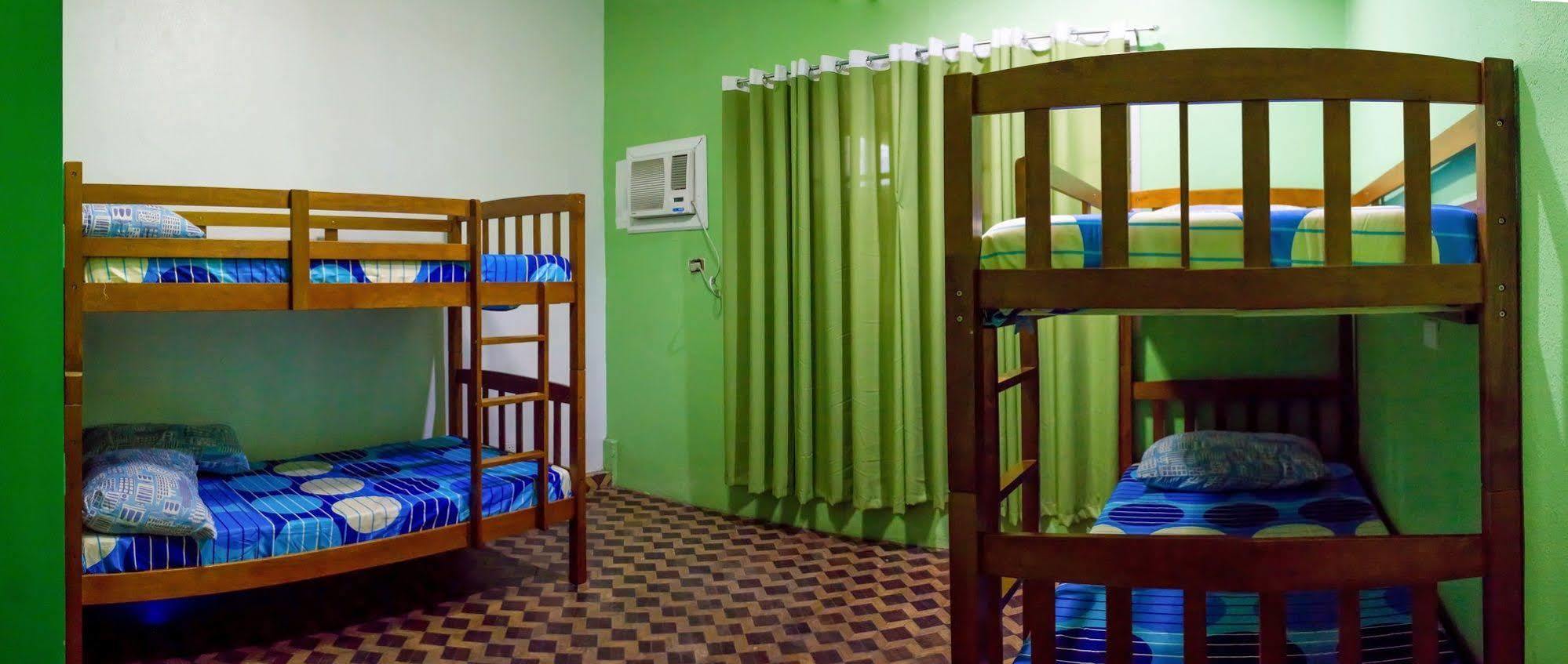 Hostel Le Village