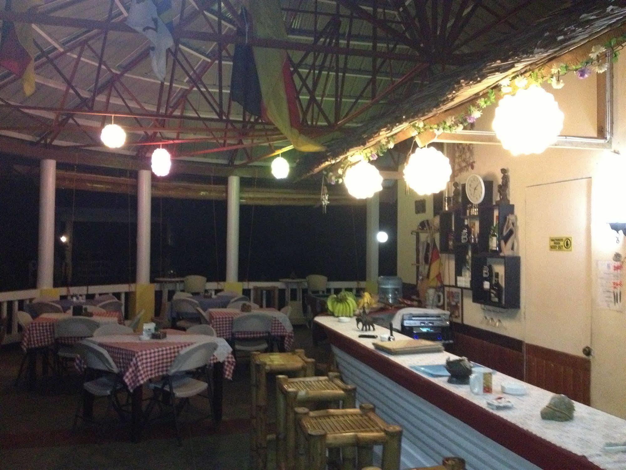 Resort Moalboal Alcantara (Cebu)