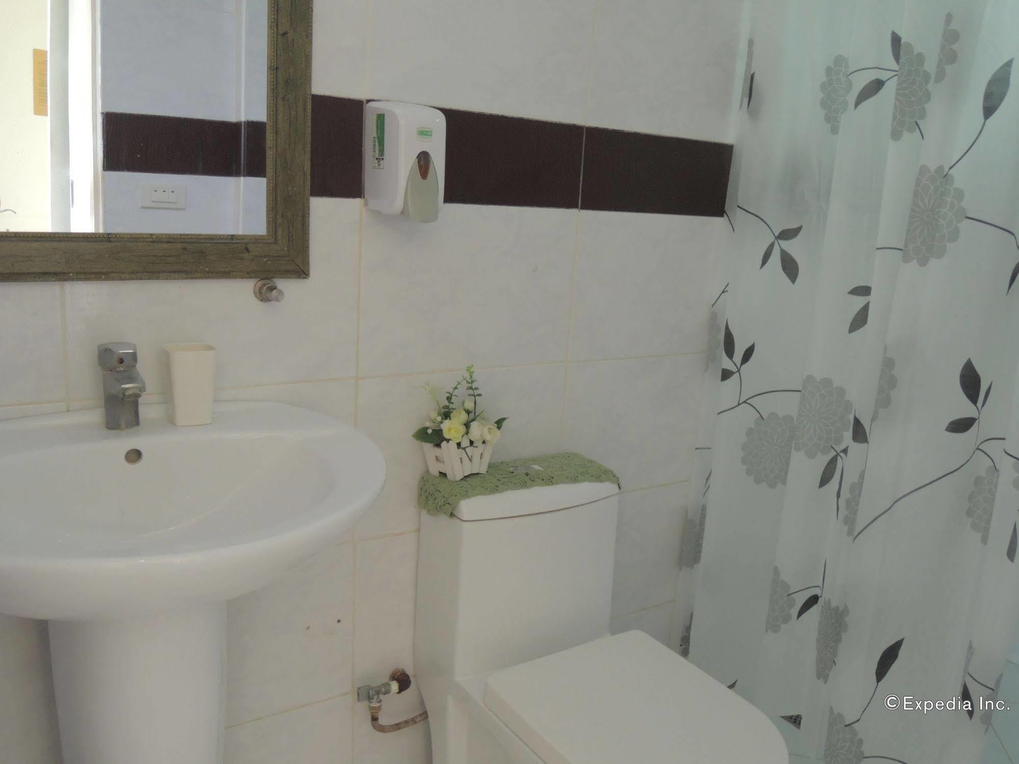 Resort Moalboal 3*