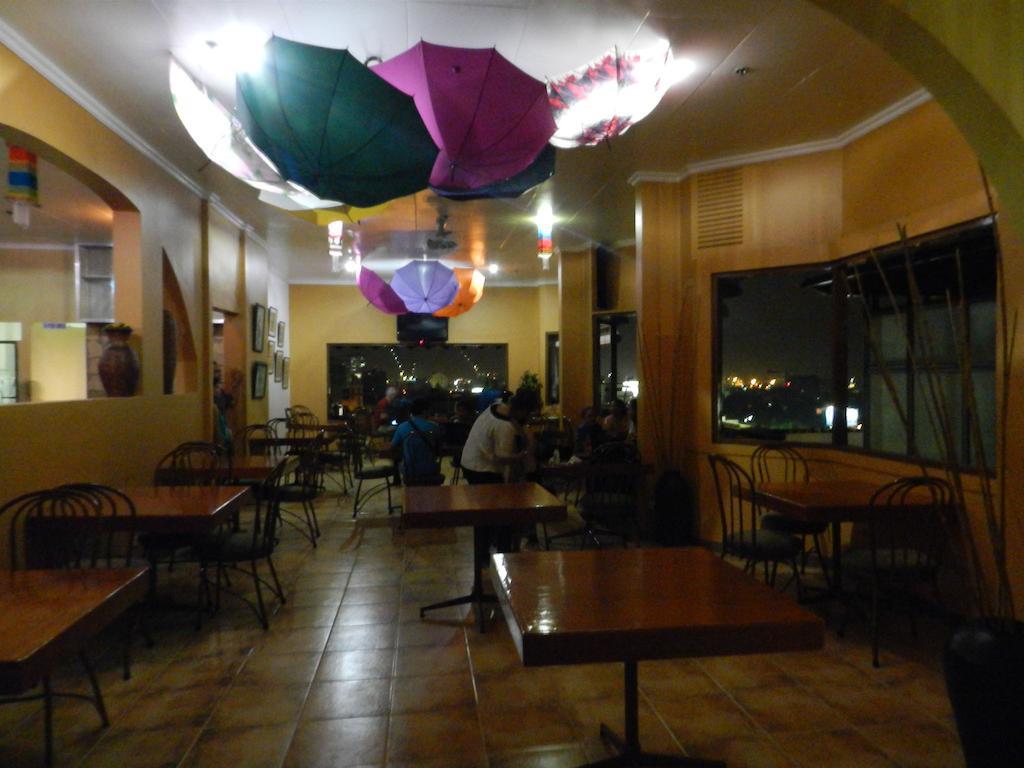 Hotel Fuente House 2*