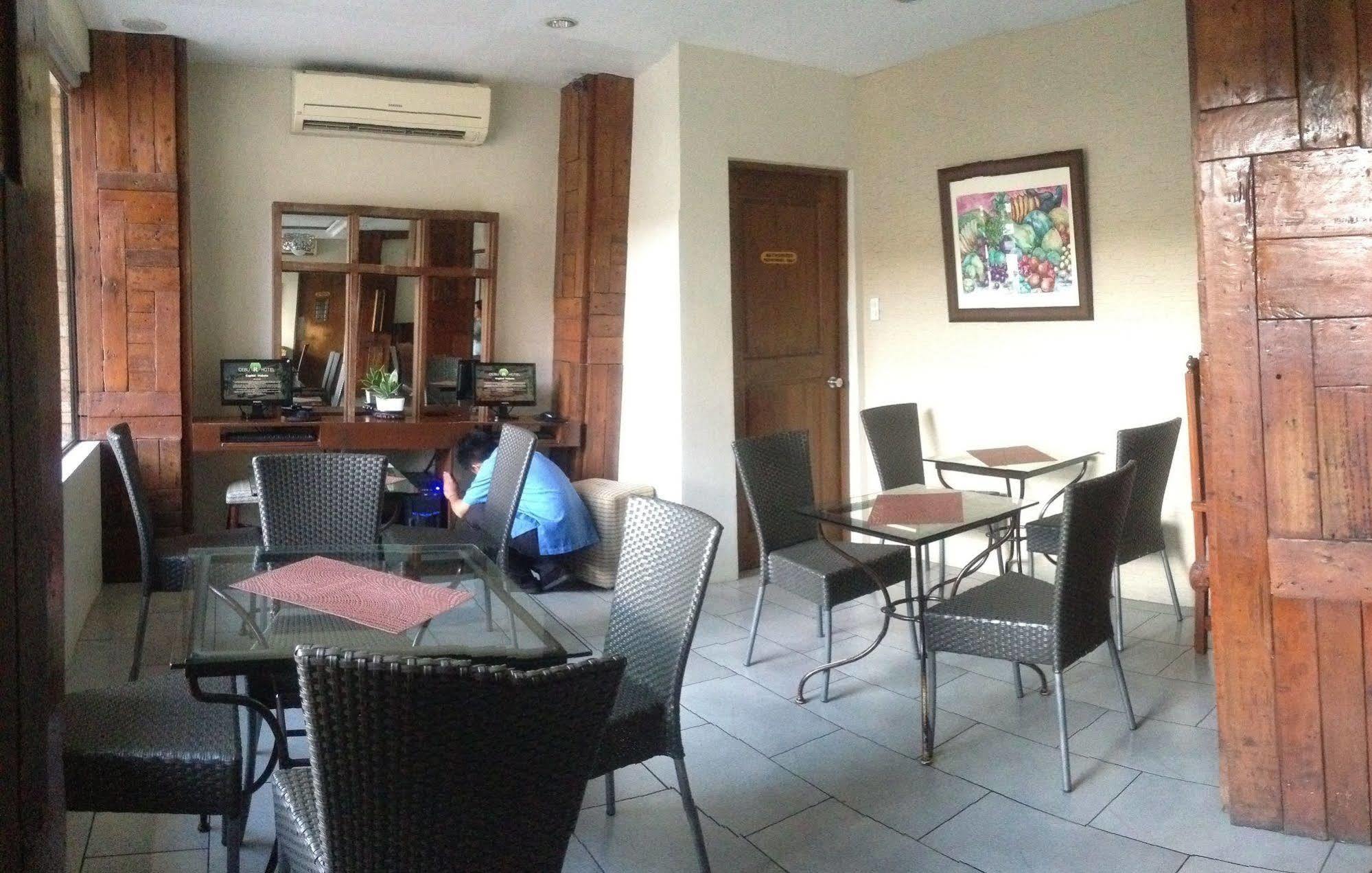 R Capitol Cebu