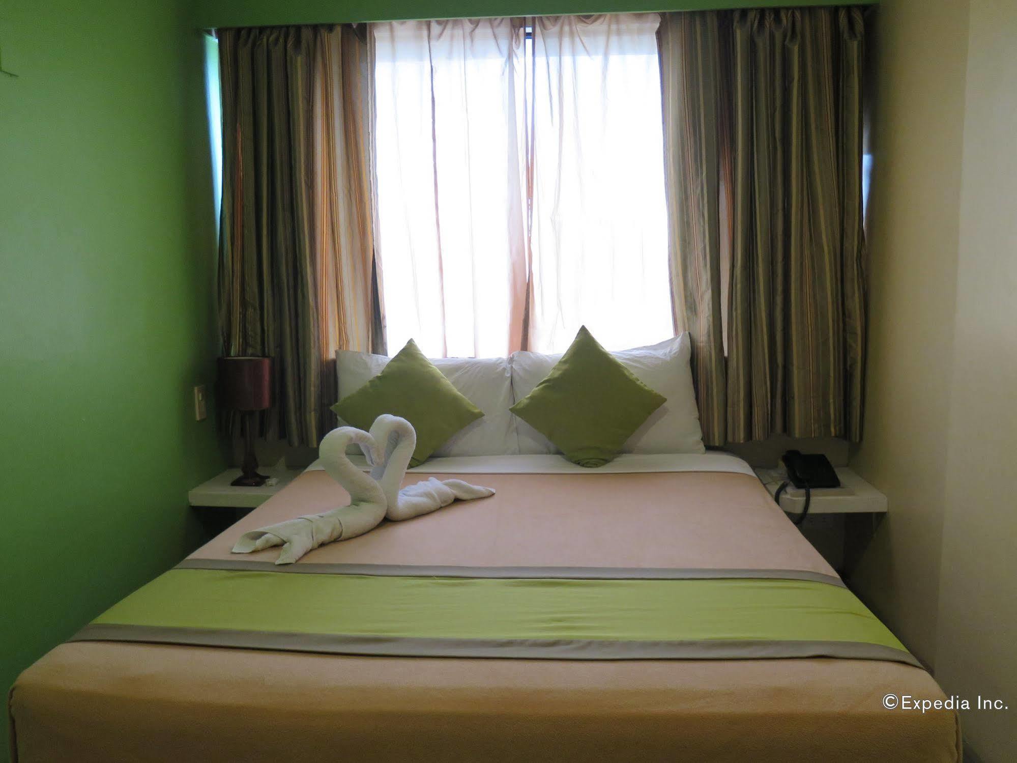 Hotel R Capitol