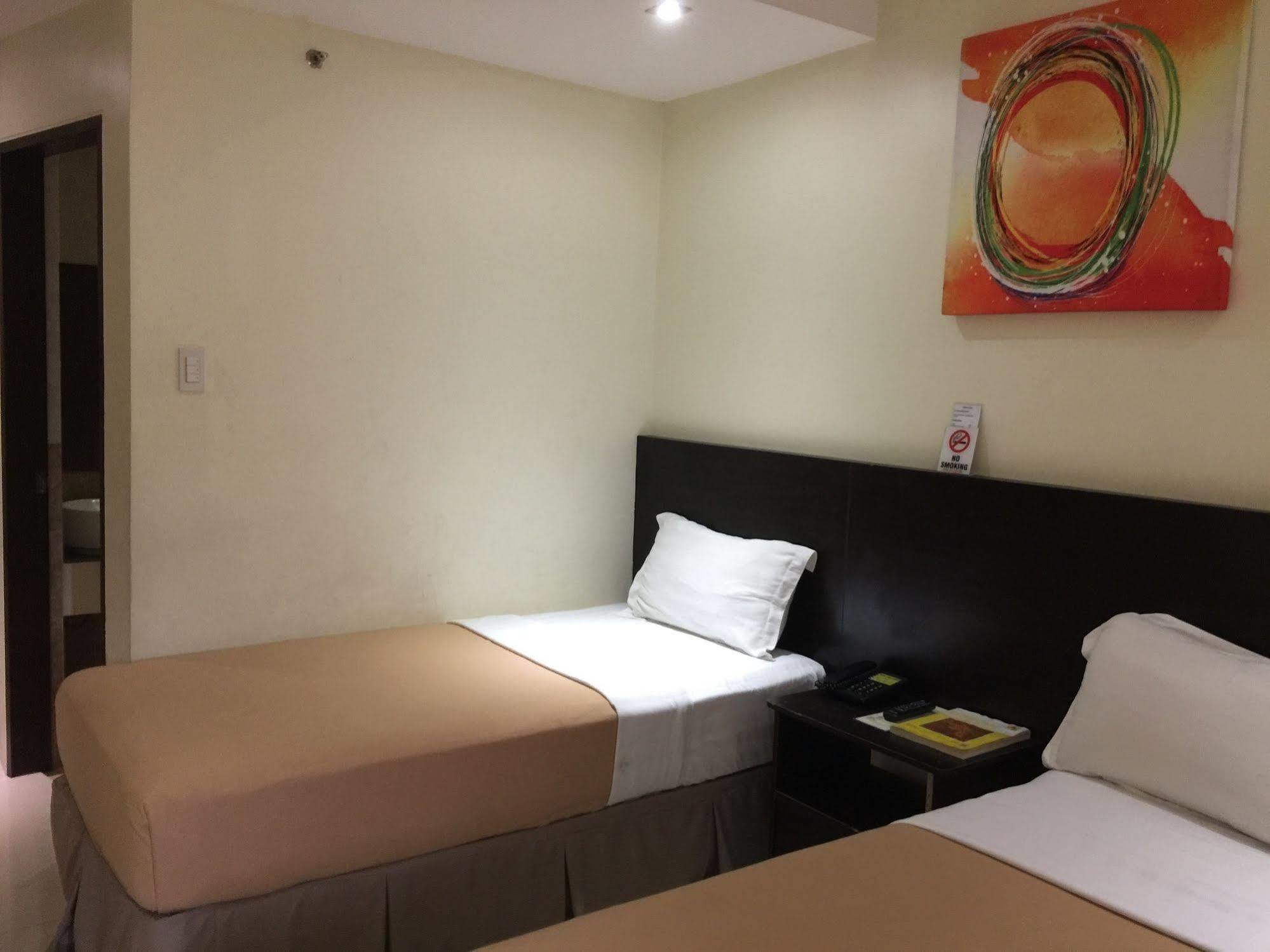 Canberry Hotel Cebu