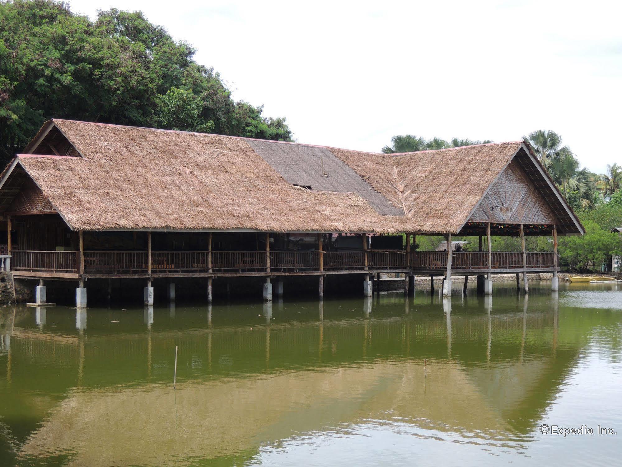 Papakit's Marina And Fishing Lagoon Powered By Cocotel 2* Liloan