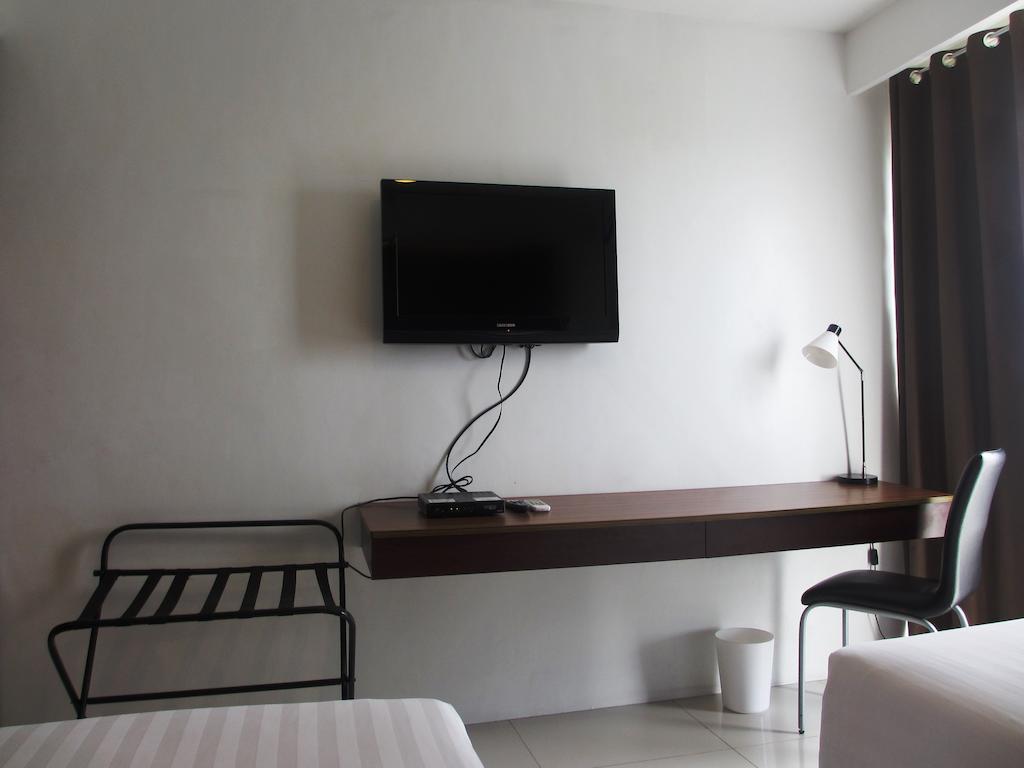 Cityscape Hotel 3*