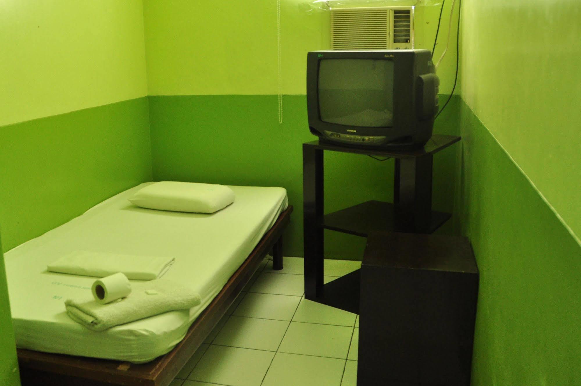 Hotel Gv - Lapu-lapu