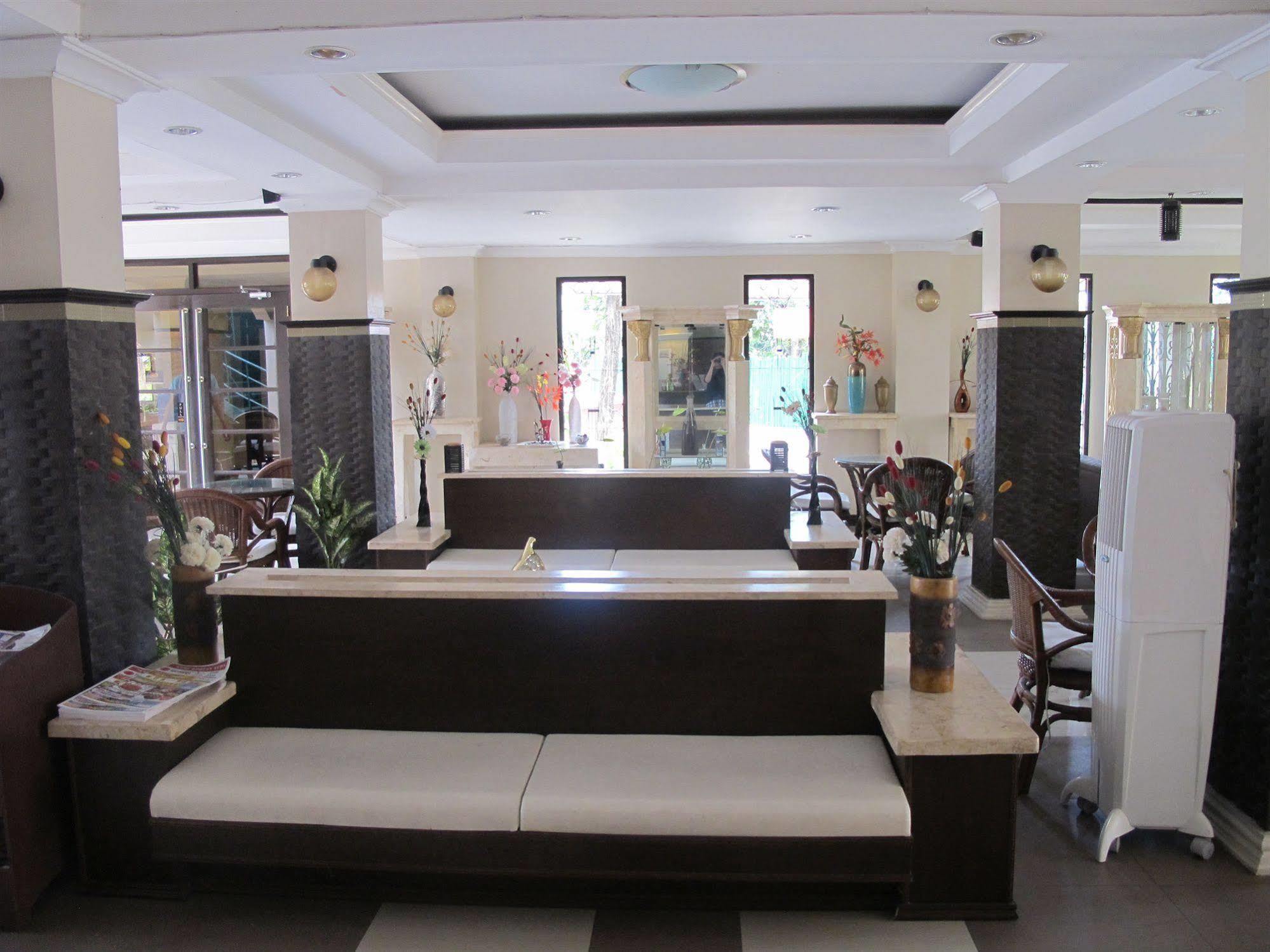 Hilltop Hotel Cebu
