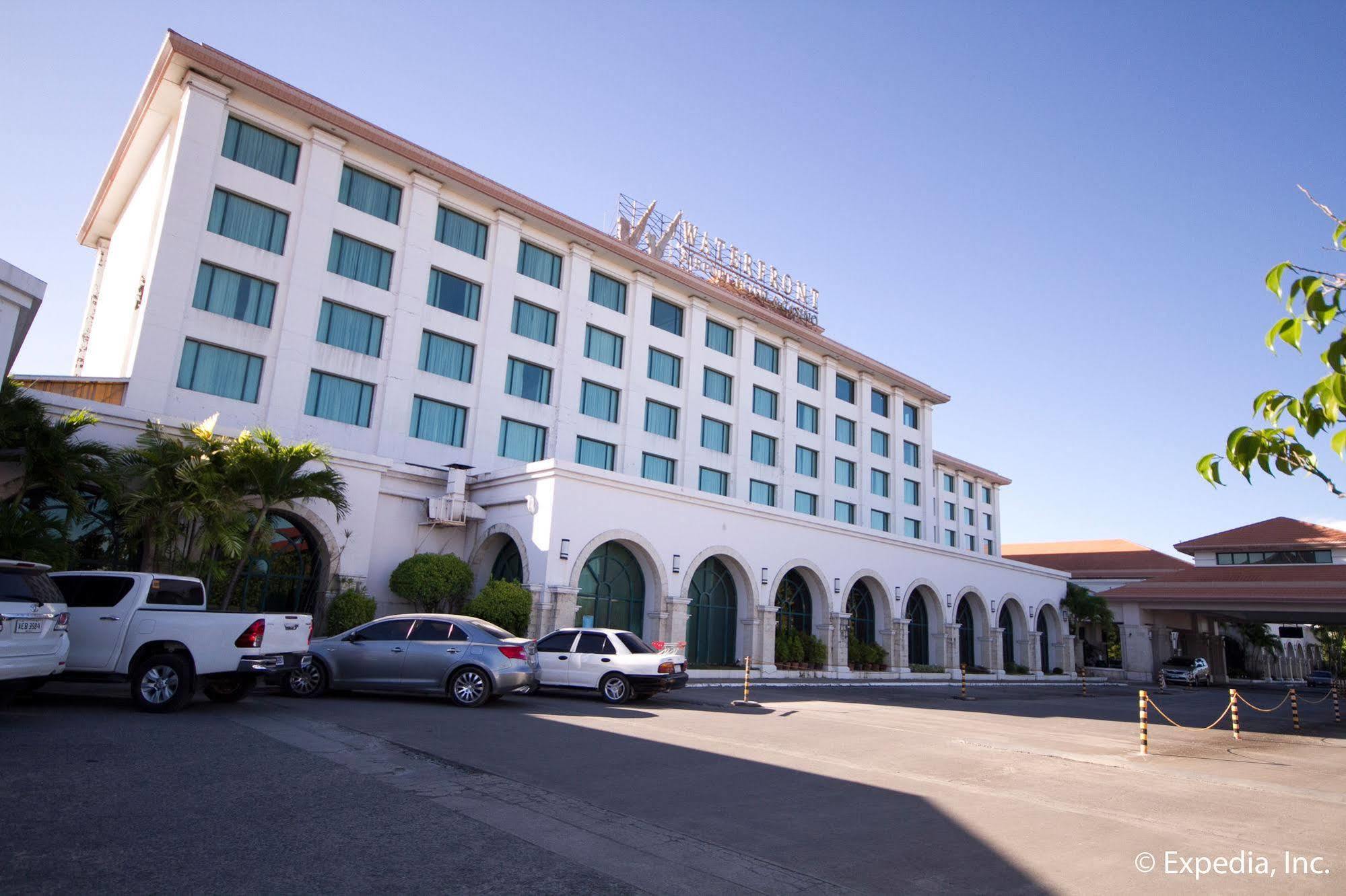 Waterfront Airport And Casino Hotel Lapu-Lapu City