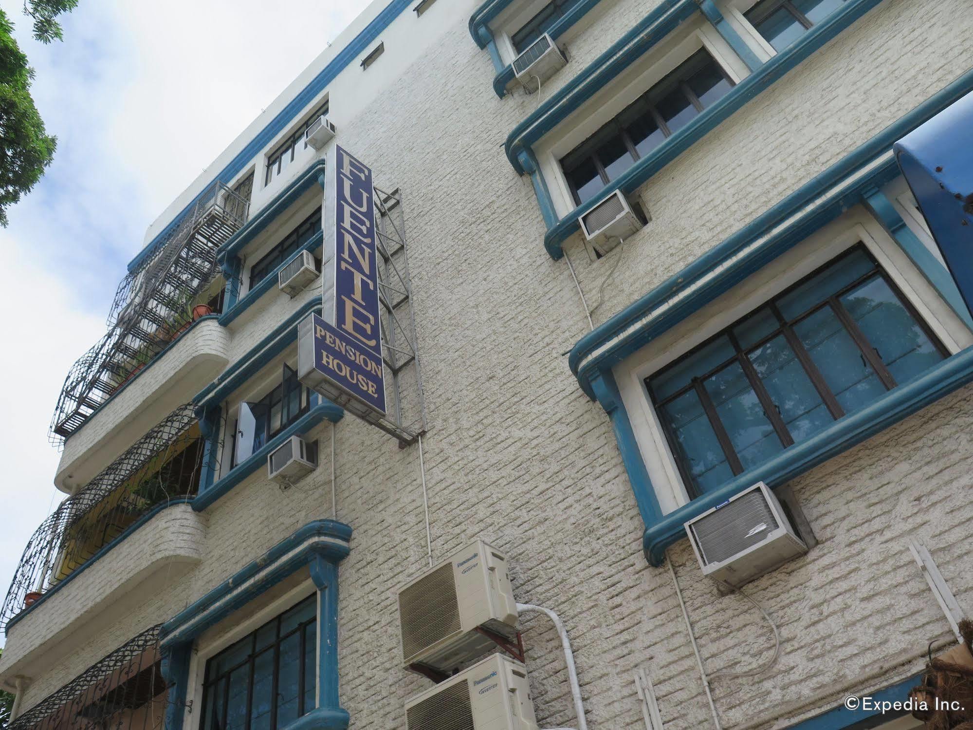 Hotel Fuente House