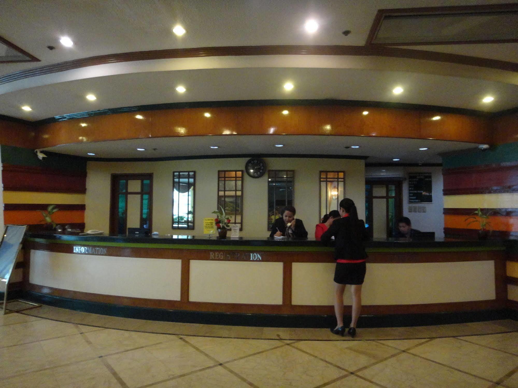 Plaza Hotel Cebu
