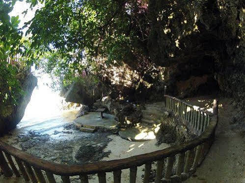 Santiago Bay Garden And 3* Santiago (Camotes Islands)