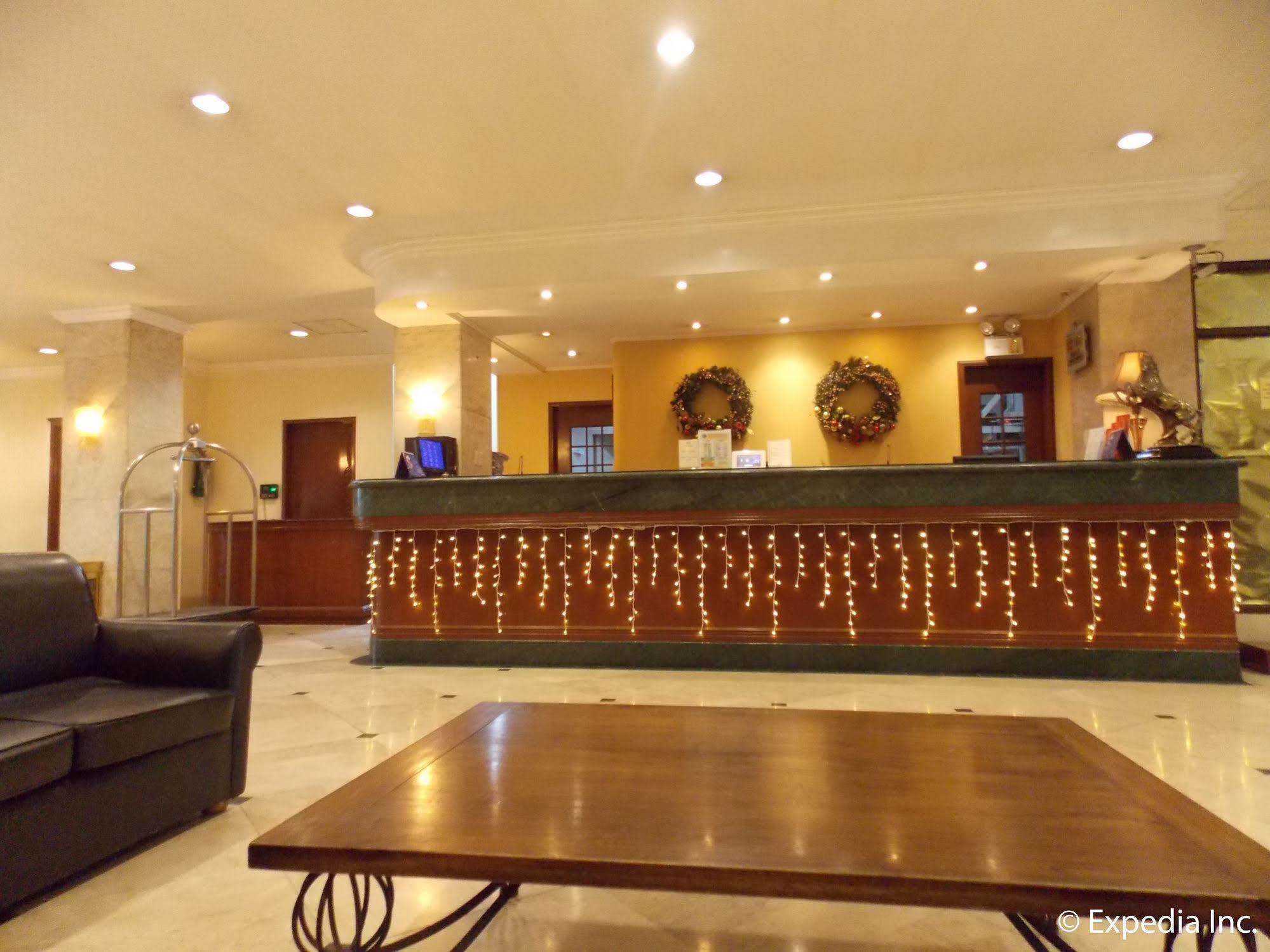 Diplomat 2* Cebu