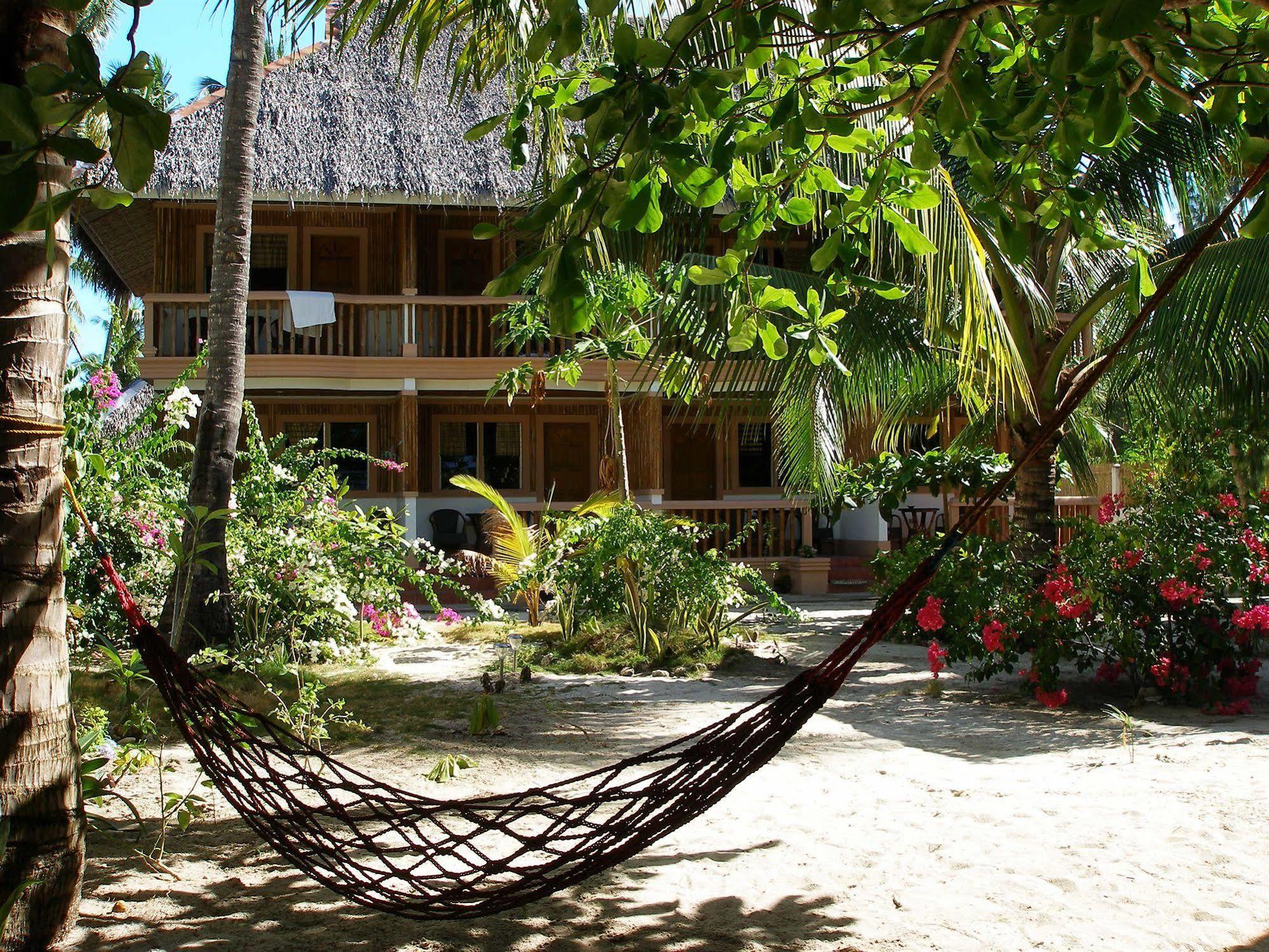 Hippocampus Resort