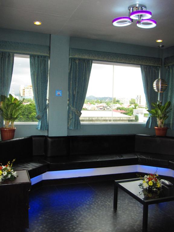 Hotel Oyo 159 San Remigio Pensionne 2*