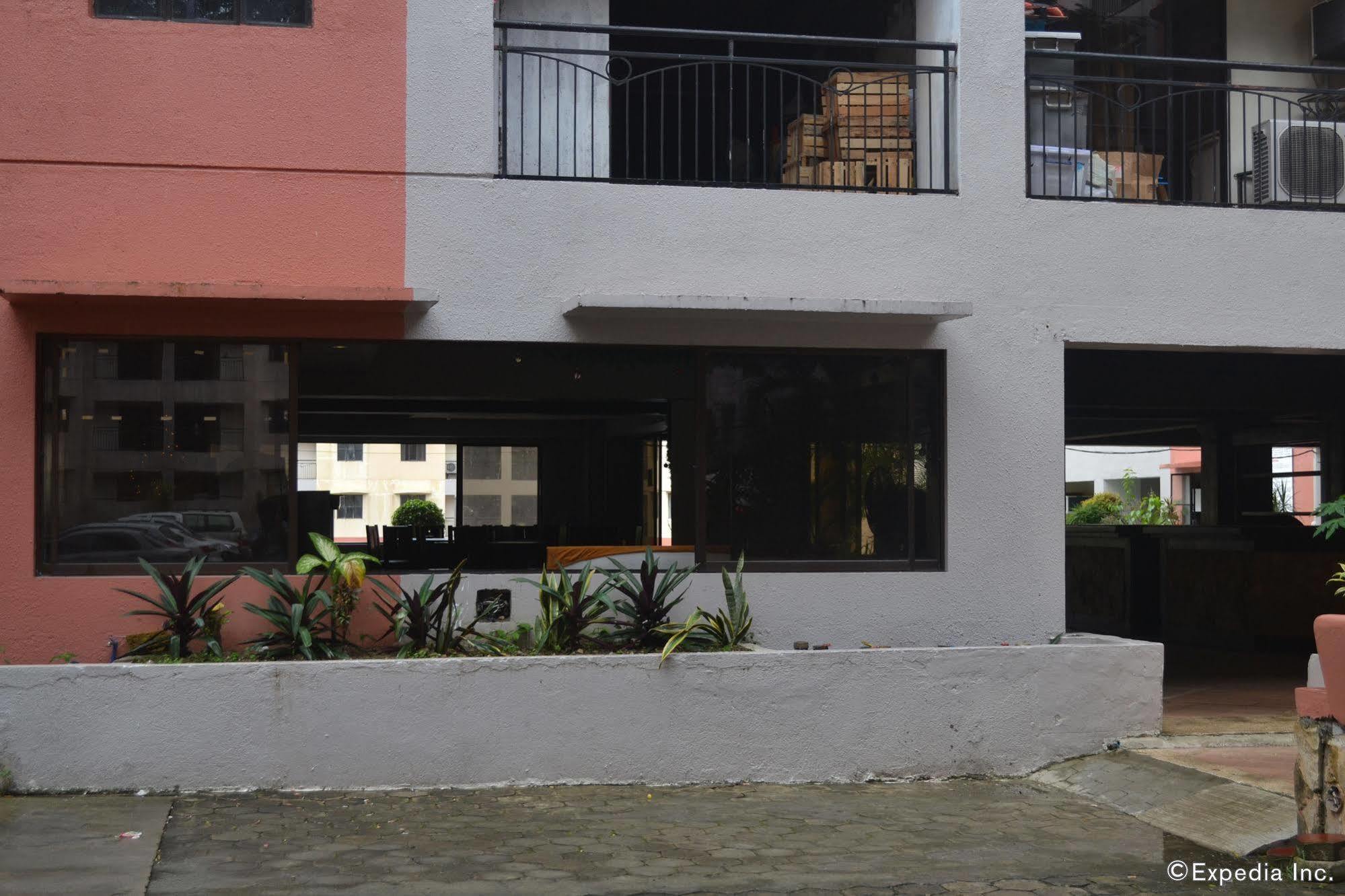 Lancaster Cebu Hotel 3*