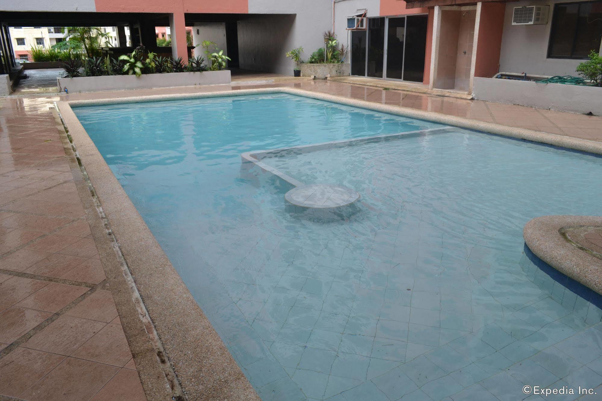 Lancaster Cebu 3*