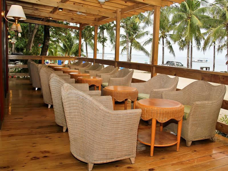 Bluefins Resort 3*