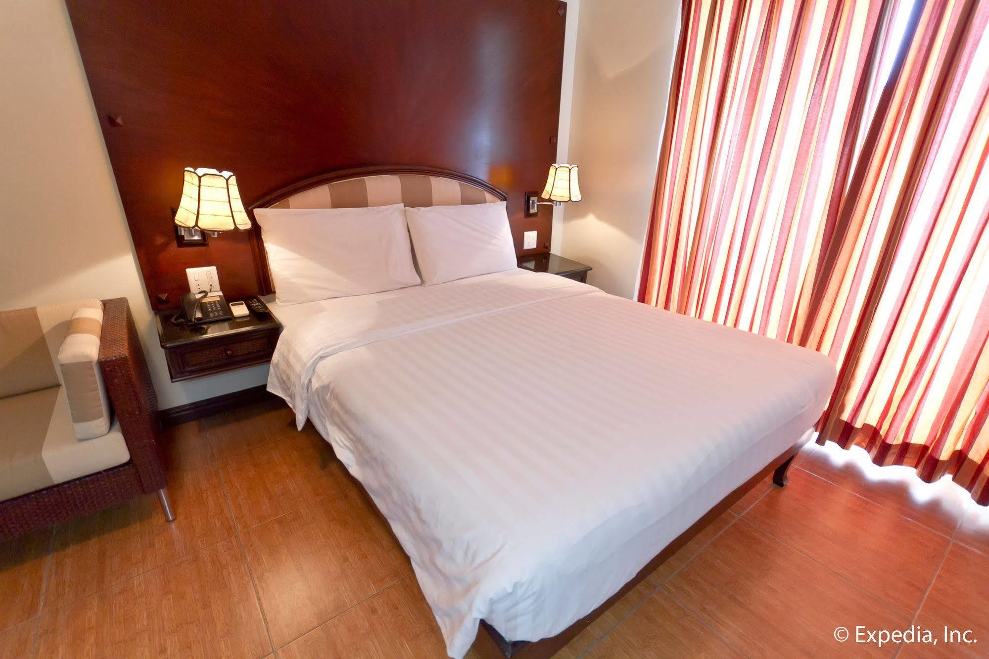 Egi & Resort Lapu-Lapu City