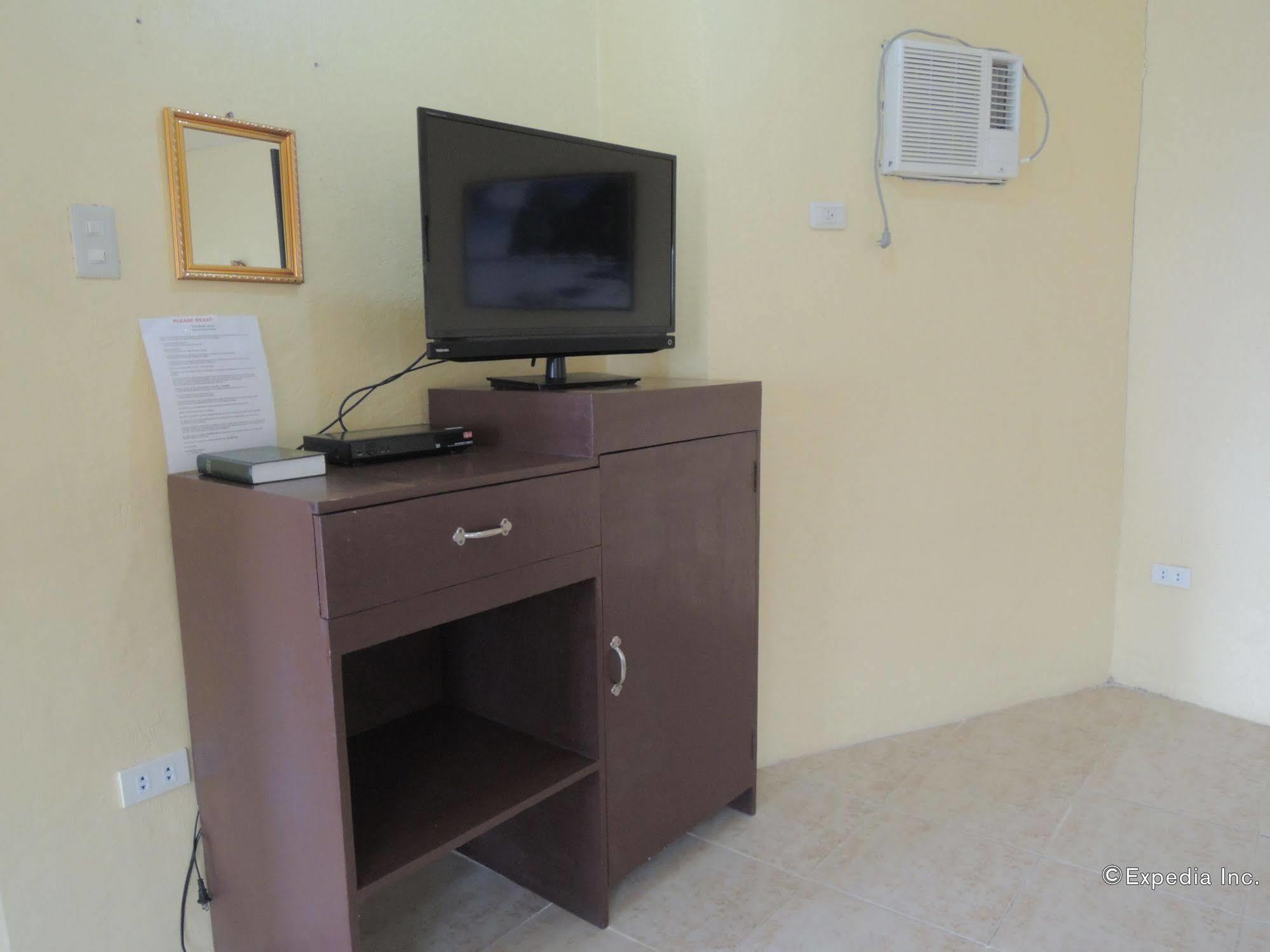 Ermi-beach-resort 3*