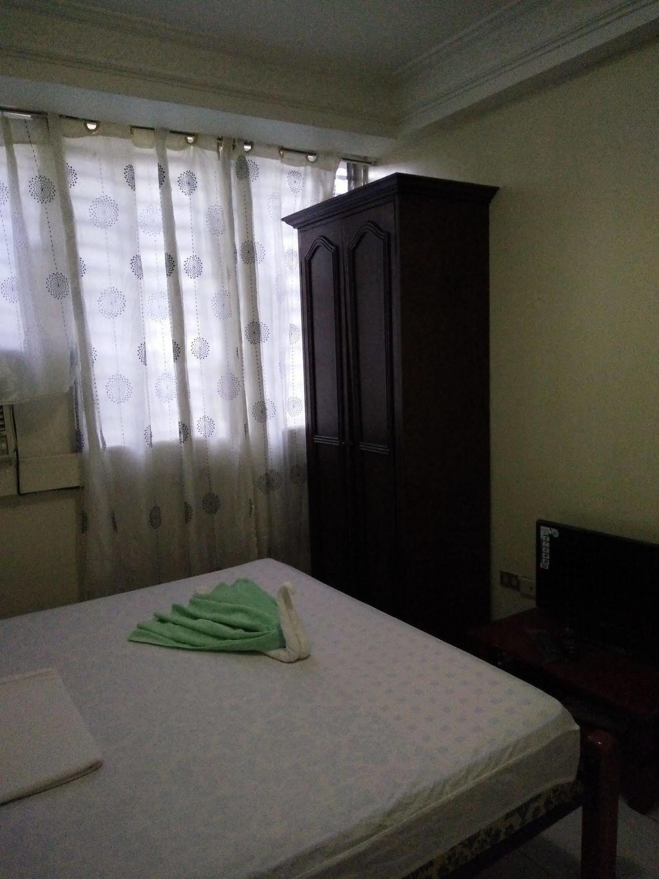 bahay-panuluyan Goland House *