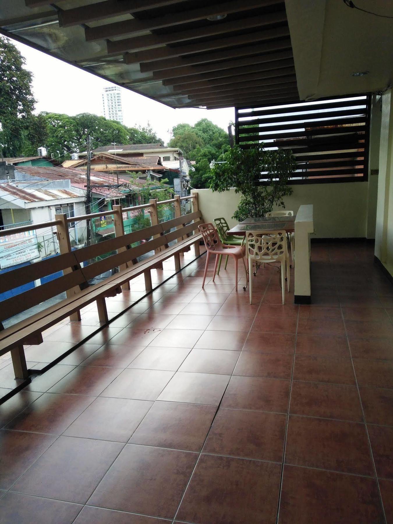 Goland House bahay-panuluyan