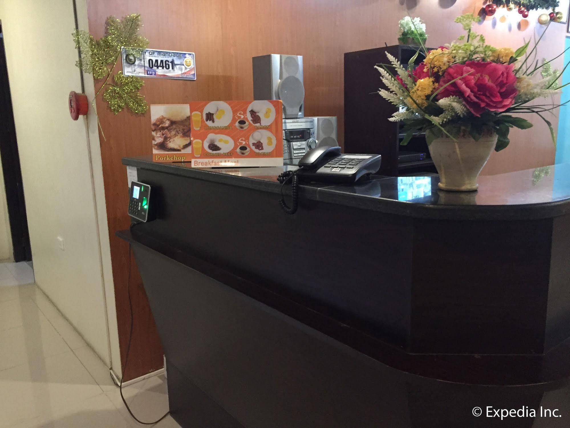 Metro Park Mandaue Hotel