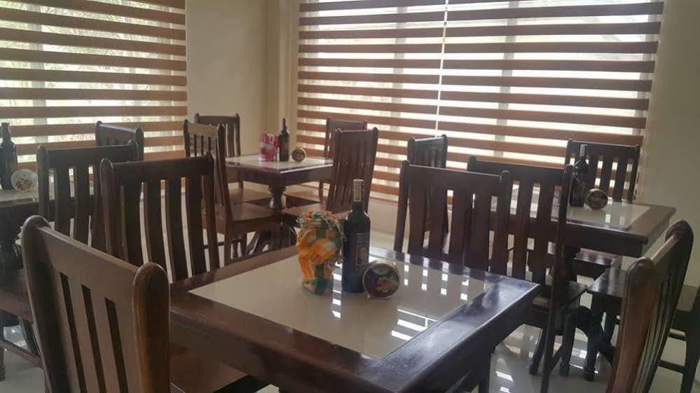 Hotel Sea Breeze Argao