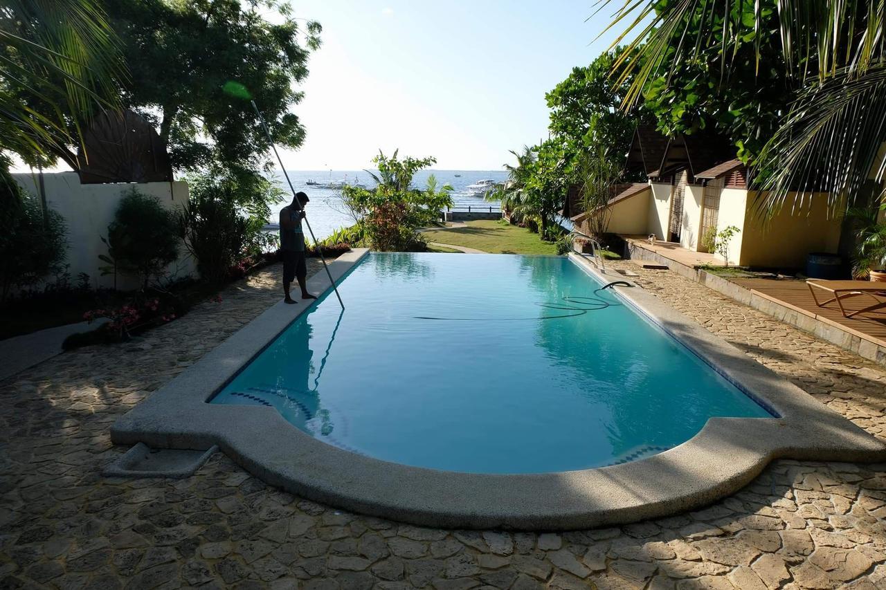 Feel Deep Dive Resort