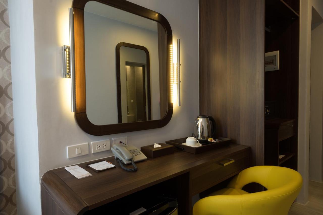 One & Hotel 4*