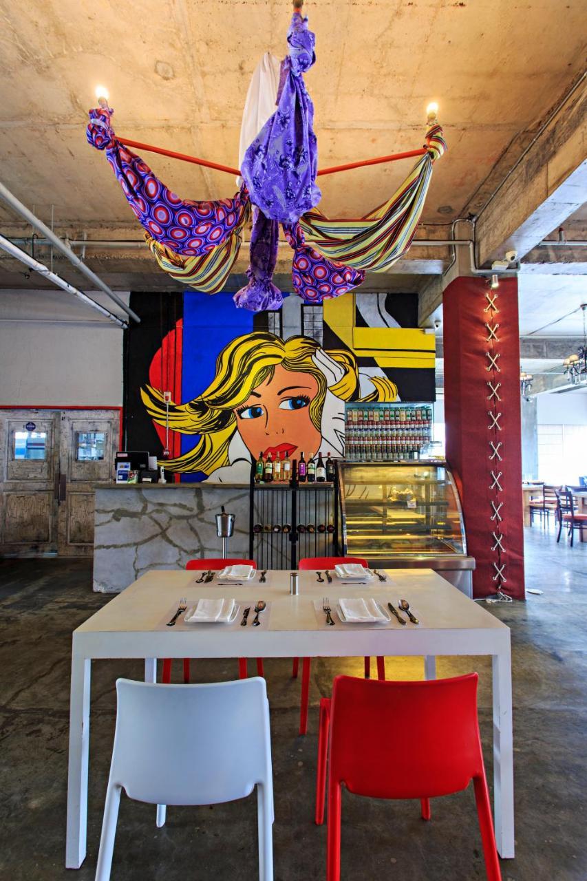 The Henry - Multi-use Hotel Cebu